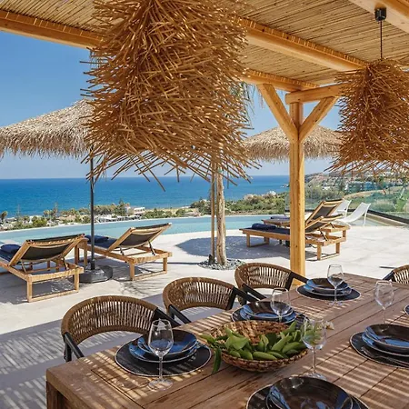 Bohemian - Private Infinity Pools & Panoramic Sea View - Just 500m From *